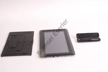 TEŞHİR ÜRÜNÜ Wacom DTH-A1300 Cintiq Companion Hybrid 32gb
